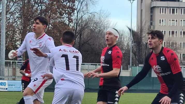 Carpi, a Sant’Angelo è una corrida: finisce 3-3 tra emozioni e proteste