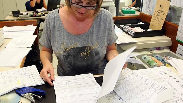 Il mini condono spacca la provincia ferrarese. «No agli sconti a chi non ha pagato»