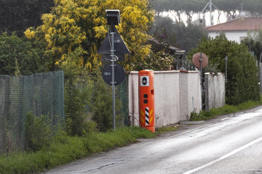 Multe, gli incassi dei Comuni in provincia di Prato: il record a Carmignano