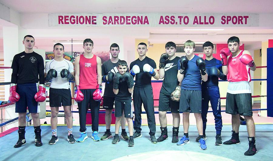 
	Gli atleti della palestra "Burruni"

