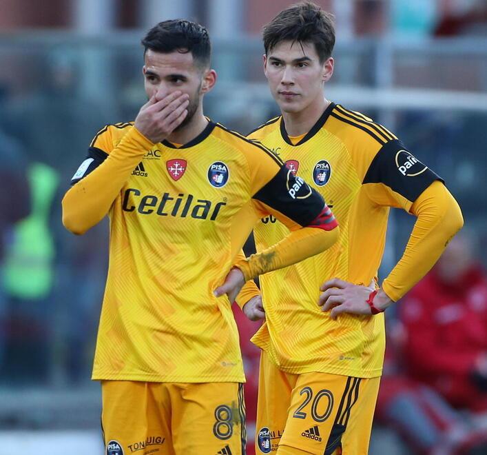 Il sorriso è diventato un po’ meno splendente ma la classifica di Genoa e Ternana può cambiare