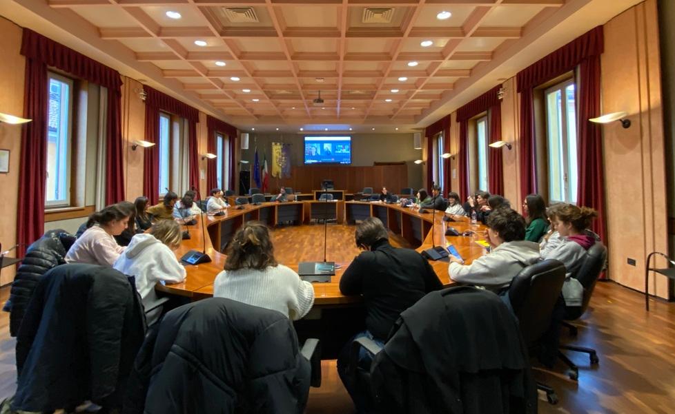 Gli studenti modenesi: «Vogliamo una scuola empatica Non c’è solo il mondo del lavoro» 
