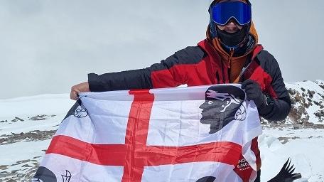 I “quattro mori” in cima alle Ande: un sassarese scala l’Aconcagua