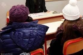 A San Frediano l’aula con 11 gradi: la scuola d’infanzia è un freezer