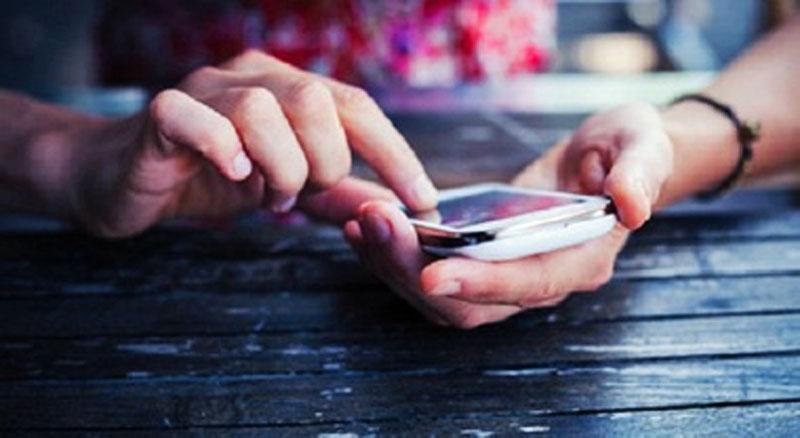 «Paga o diciamo a tua moglie che la tradivi», sesso e ricatti al dentista. Il caso in Valdera