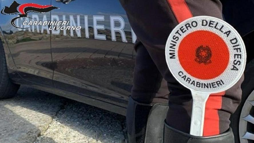 Sorpreso a rubare in un appartamento: arrestato