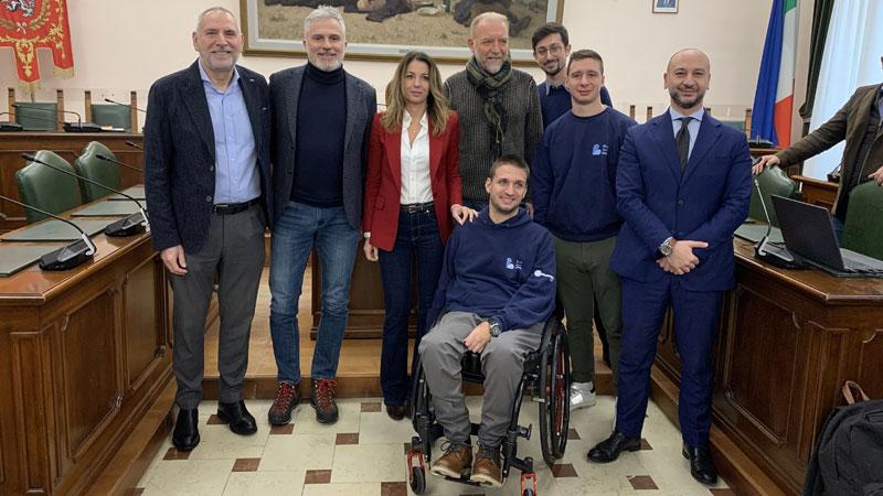 Il battello green mangia-rifiuti pulirà le acque del San Rocco