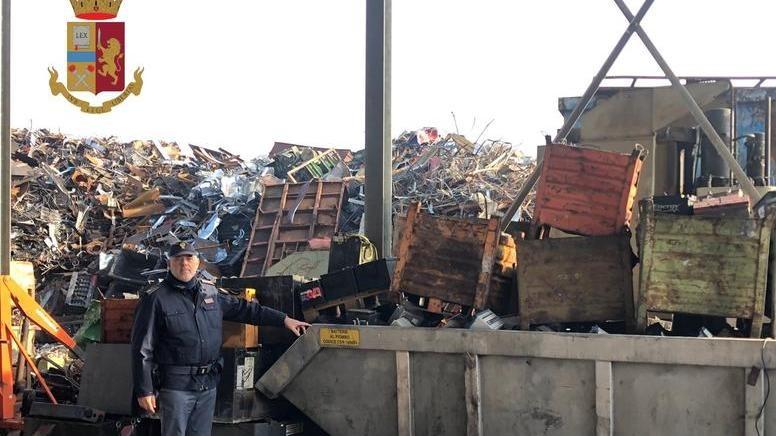 Operazione Oro Rosso: 20 tonnellate di batterie esauste sequestrate a un’azienda modenese