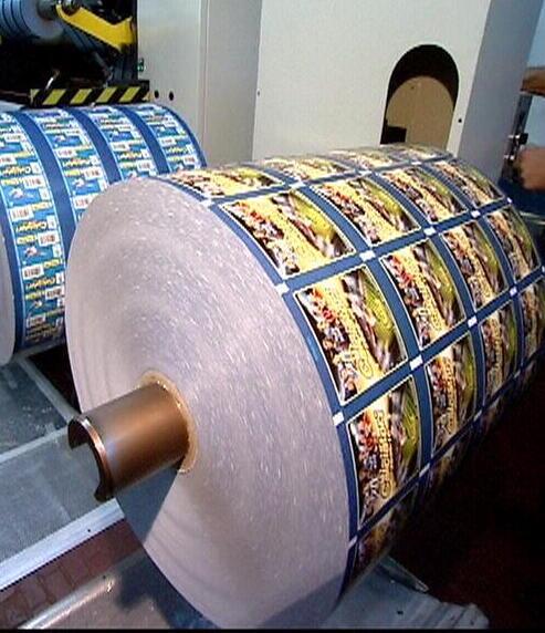 Modena. Commercio illegale di figurine calciatori Un altro ex dipendente Panini a processo 