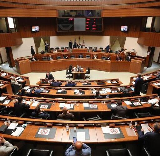 Fasolino difende la “sua” Finanziaria: «Non è perfetta, la miglioreremo»