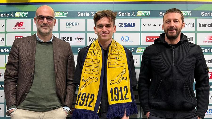 Modena, è fatta per Bozhanaj dalla Carrarese