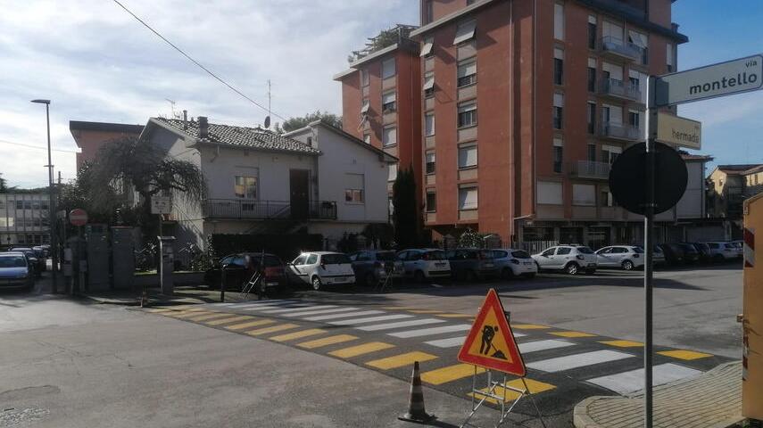 Realizzate altre sedici strisce pedonali in quota