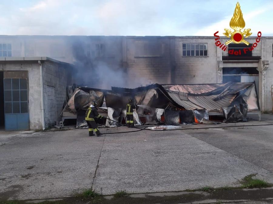 
	L'incendio a Collesalvetti

