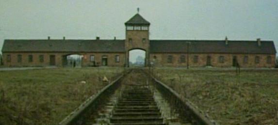 GIORNO DELLA MEMORIA  CAMPO DI CONCENTRAMENTO   SHOAH