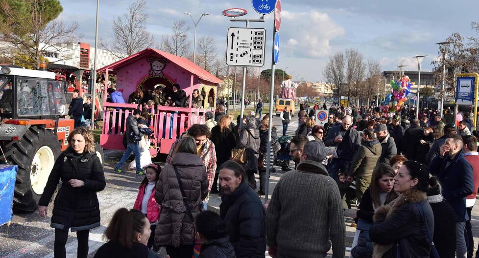 Il Carnevale di Empoli compie 30 anni e fa un appello: «Aiutateci, cerchiamo di salvare la festa»