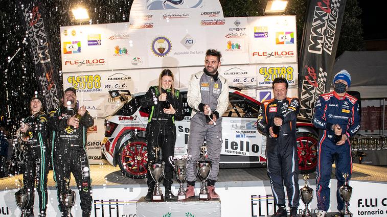 Rally, pochi iscritti al “Carnevale”. «Ma noi vogliamo fare la gara»