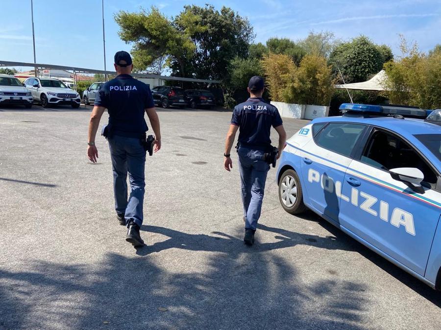 Rimpatriato il terrore dei negozi del centro storico di Lucca