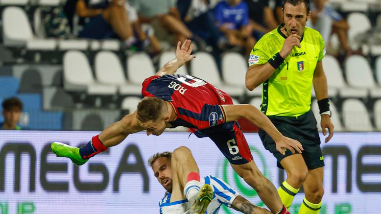 Cagliari oggi contro la Spal per il poker