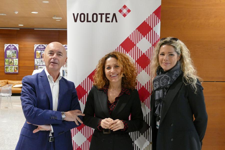 
	La conferenza stampa all'aeroporto di Cagliari (foto mario rosas)

