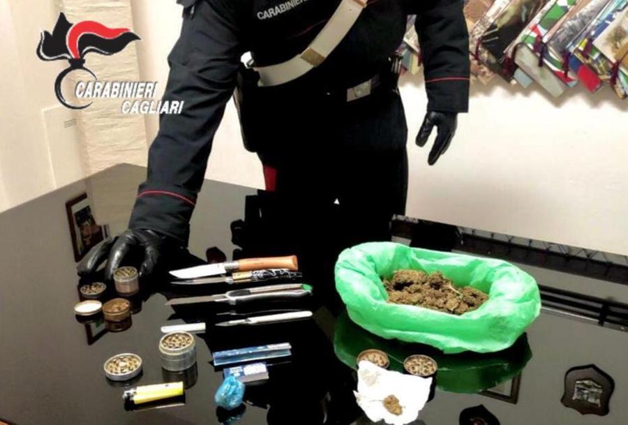 Stupefacenti e armi: 4 denunce fra Campidano e Trexenta