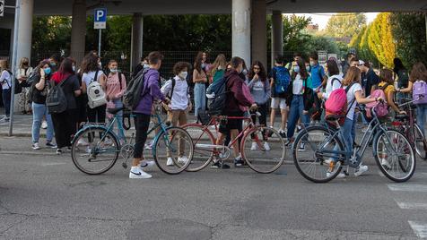 Caso Macario-Ariosto, L’Usr «approfondisce». Diffida alla preside