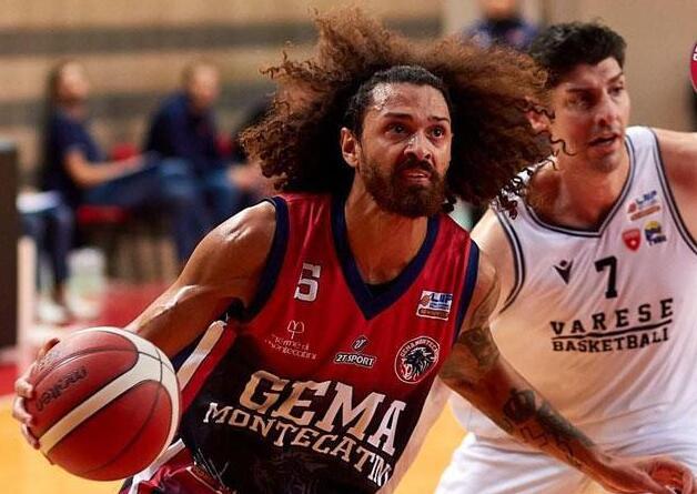 Bruno Duranti in azione nel match del girone di andata (foto Gema Montecatini)