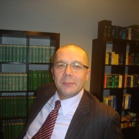 
	L'avvocato Paolo Oliva

