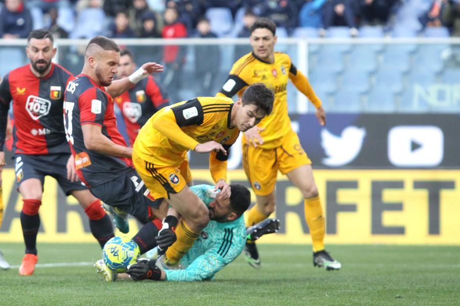 
	Il Pisa ferma il Genoa sullo 0-0

