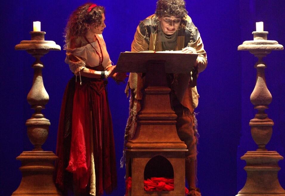 Pomeriggio al Pavarotti-Freni con il fascino di Notre Dame