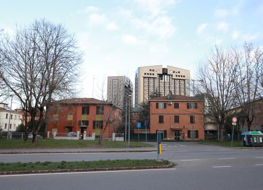 Modena «Spaccio a cielo aperto, difficile fermarlo» 