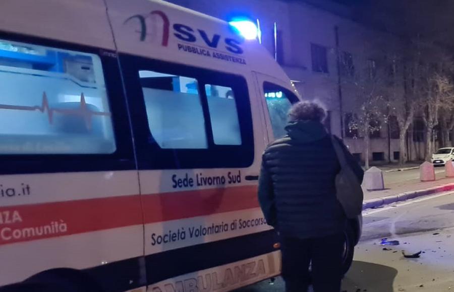 
	Un'ambulanza della Svs

