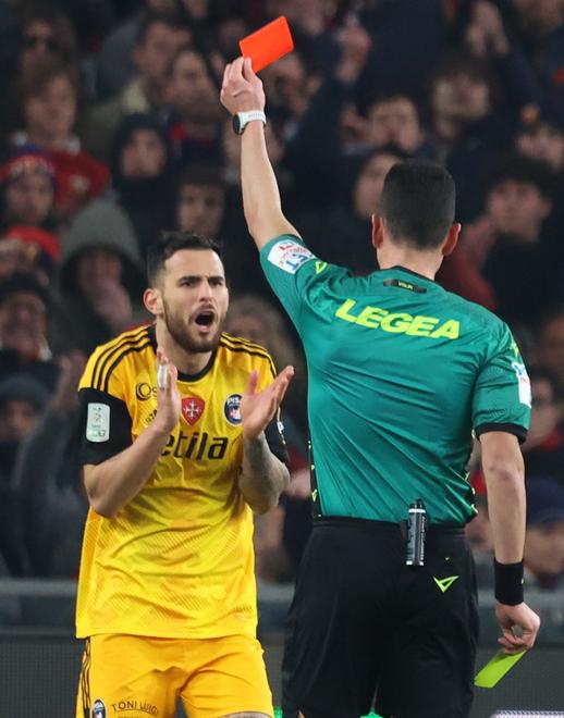 Il Pisa resiste anche all’arbitro