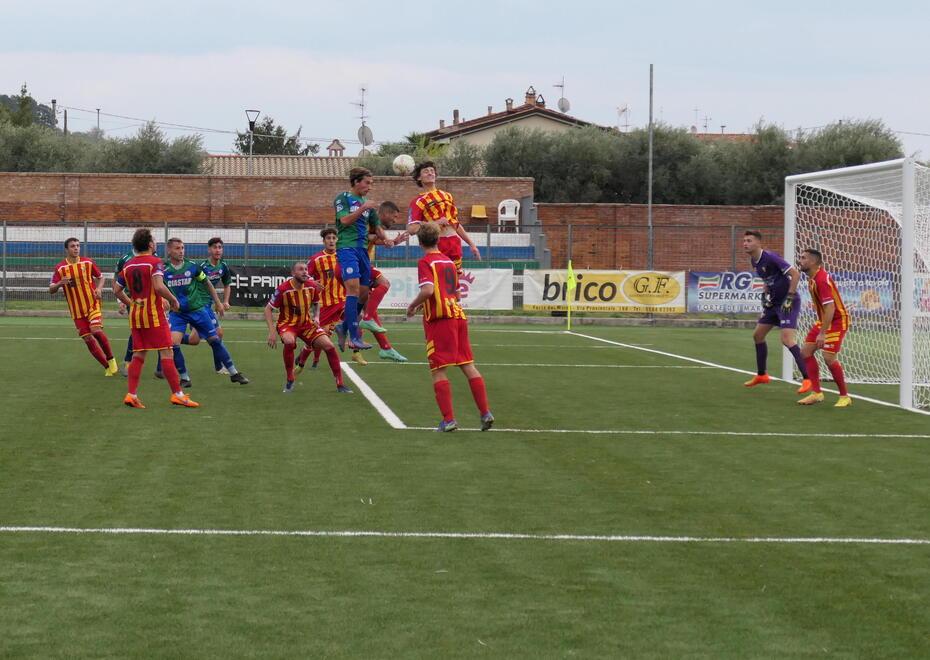 Il Seravezza Pozzi in azione al Buon riposo