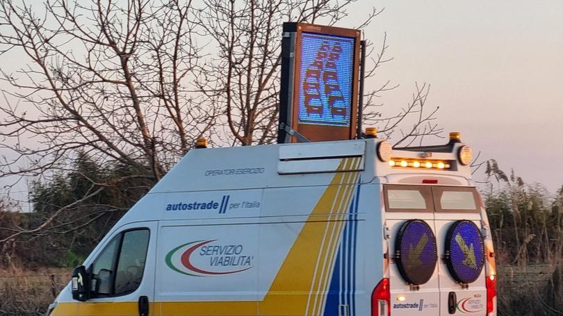 Buche sulla Ferrara-Mare, autostrade ci mette le pezze