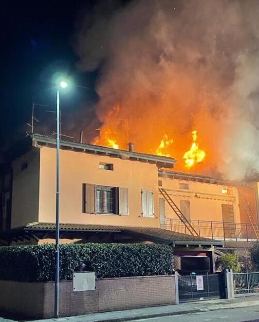 Renazzo, ancora fuori casa dopo il rogo