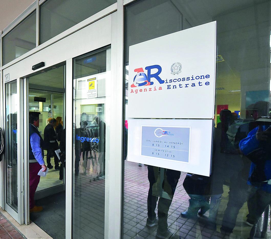 La maxi rottamazione, cartelle e multe stralciate: chi ne ha diritto e chi no