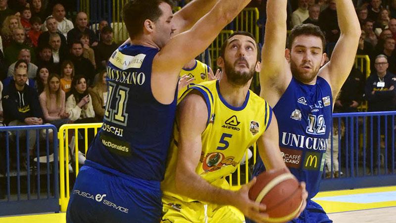 Solbat dal dominio alla beffa. Lenti gela i gialloblù nel finale