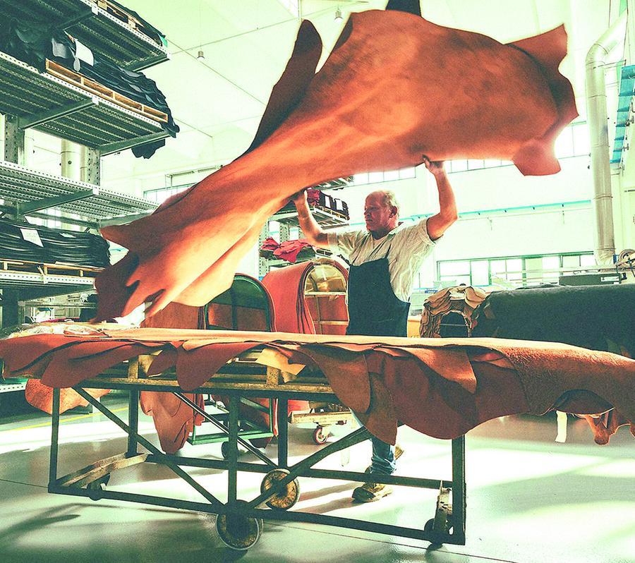 La forza della pelle: la sapienza artigiana toscana è il segreto del made in Italy