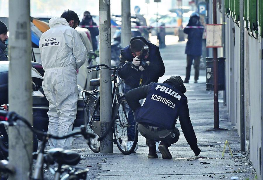 Toscana, terra d’anarchia violenta: bombe e attentati da oltre 40 anni
