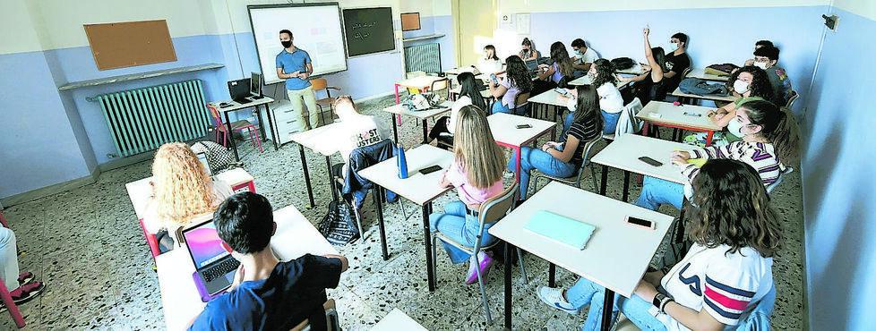 Ferrara, boom di iscritti al Carducci. Pochi nati, primarie in sofferenza