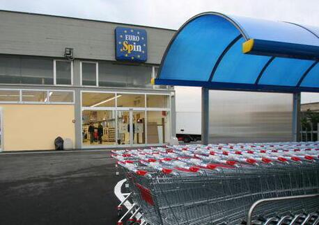 Supermarket e appartamenti. A Visignano rinasce l’area ex Procelli