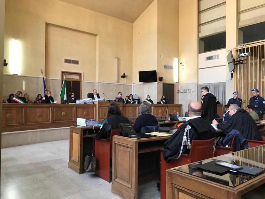 
	L'aula della Corte d'Assiste di Cagliari in cui si tiene il processo per l'omicidio del 19enne Mirko Farci <em>(foto Mario Rosas)</em>

