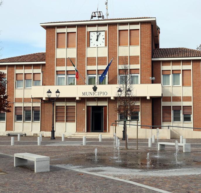 Mesola, furto di documenti: il Comune chiede i danni