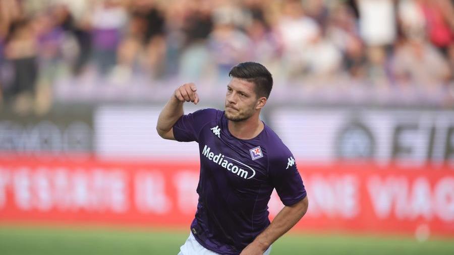 Fiorentina-Torino: Jovic e Ikoné, la Viola torna alla vittoria e si qualifica alla semifinale