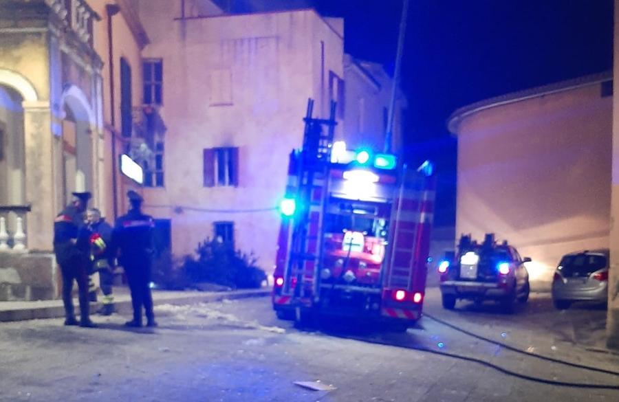 Bolotana, esplosione in una casa: ferito gravemente un 32enne