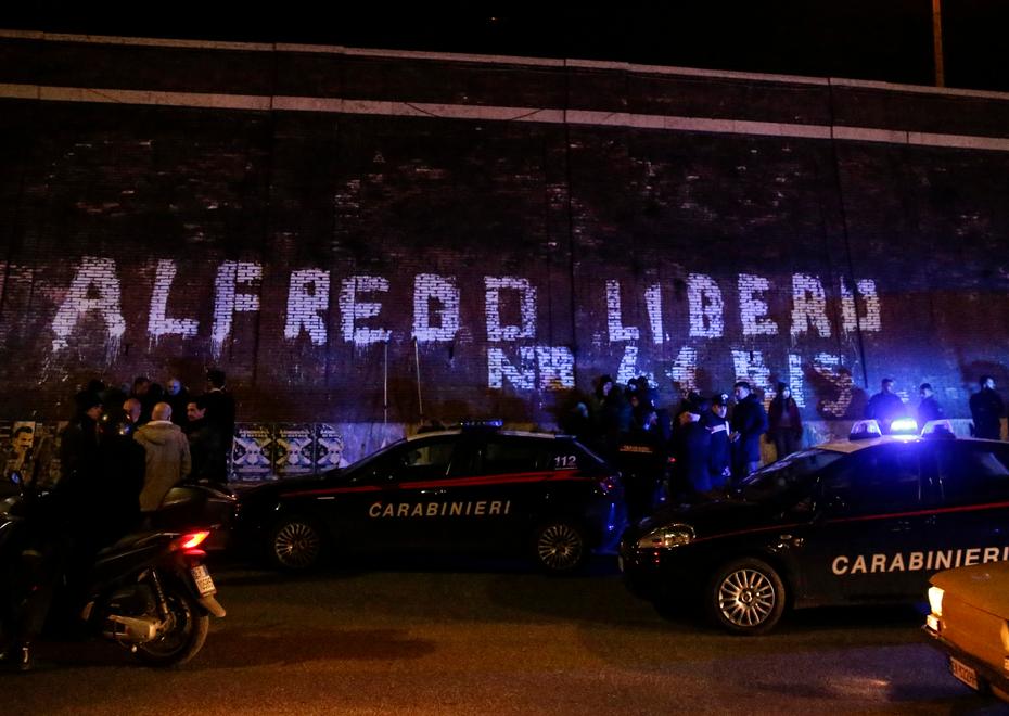 Anarchici, sale la tensione nelle piazze: sabato a Pisa il presidio per Cospito