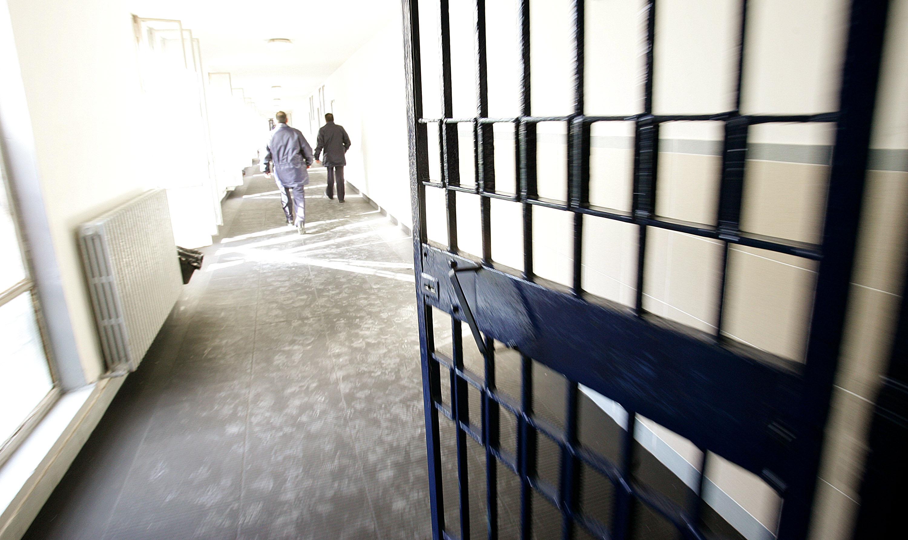 Primo passo per carceri più umane