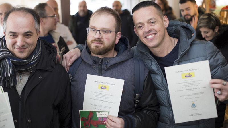 Il miglior cantuccio di Prato è di Vannino. Poi Fani e Mignon