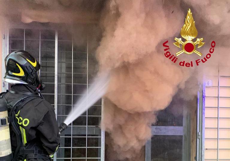 Vinci, brucia un laboratorio di pelletteria