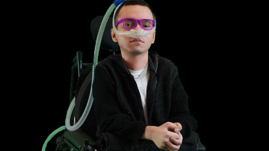
	Silvio Binca, 23 anni

